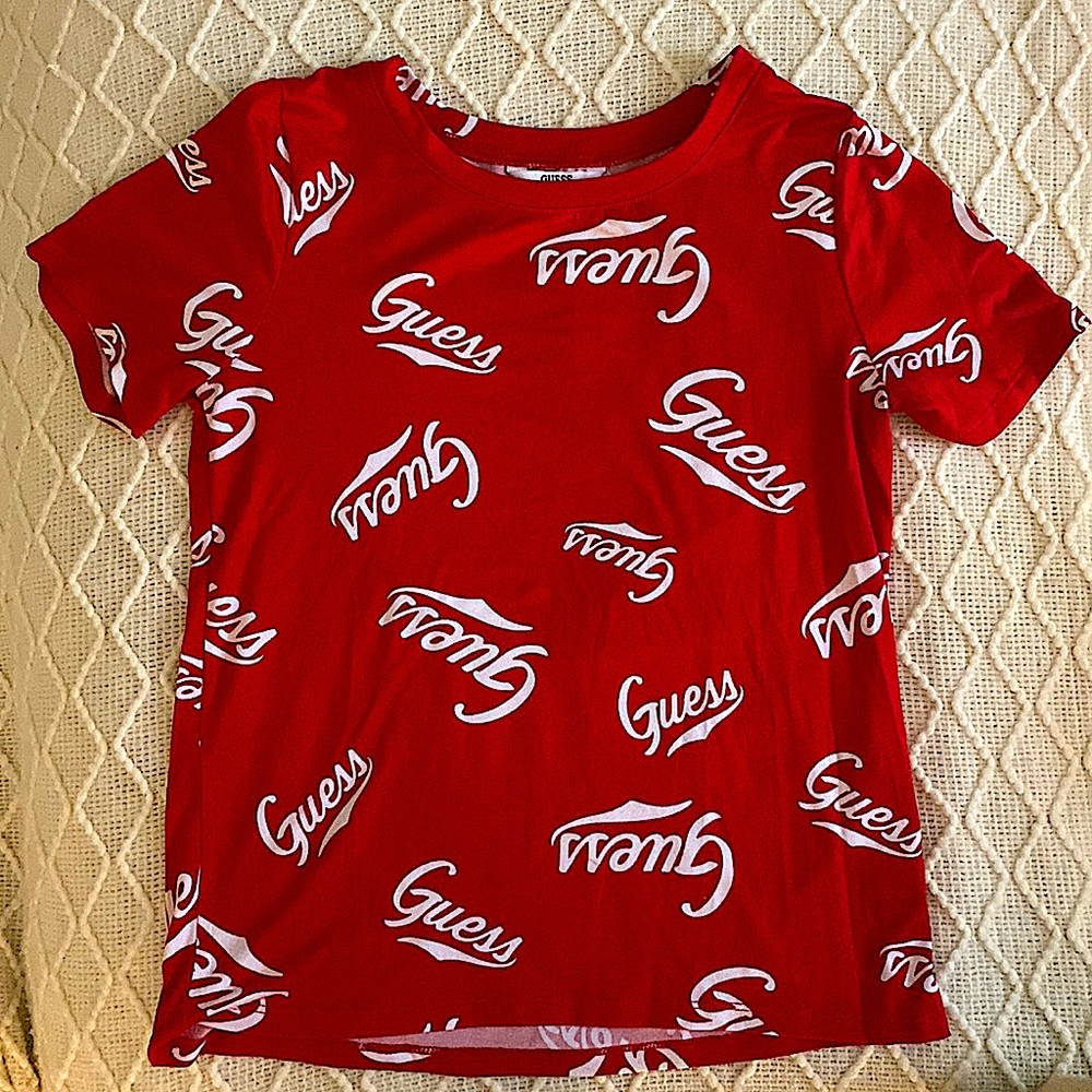 tight soft red guess top